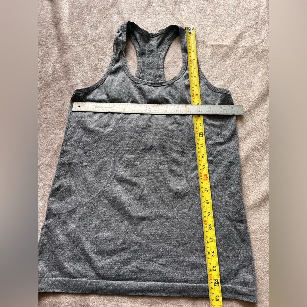 Lululemon Run: Swiftly Racerback size 8 - Picture 2 of 8